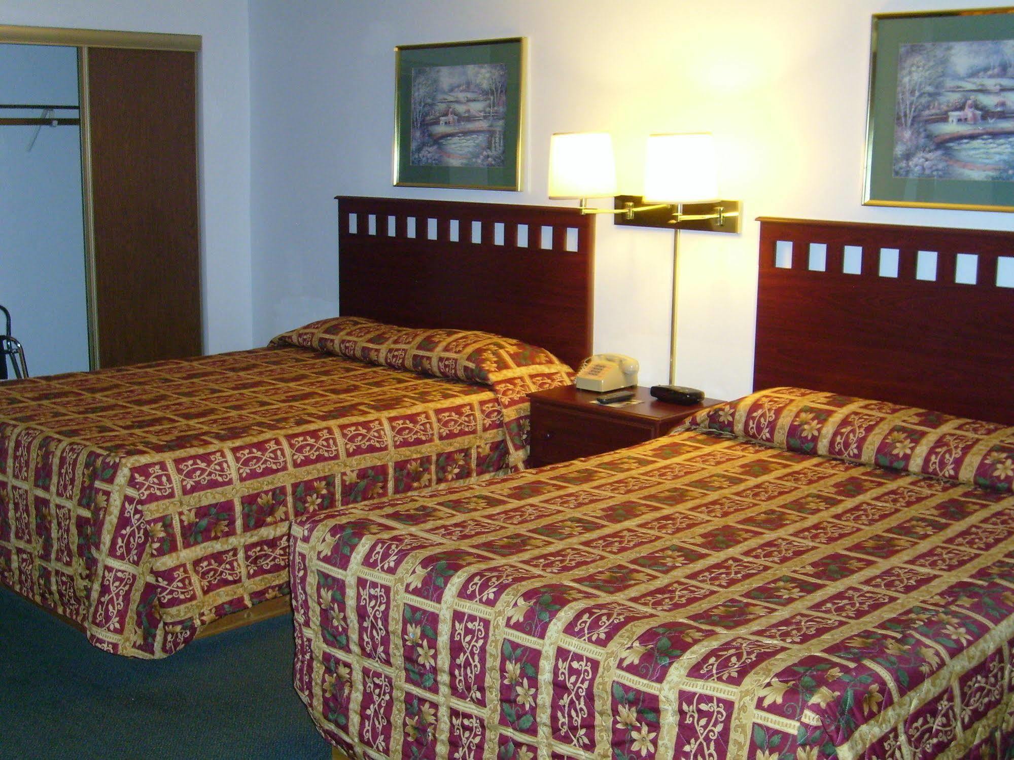 Shanico Inn Lebanon Exterior photo